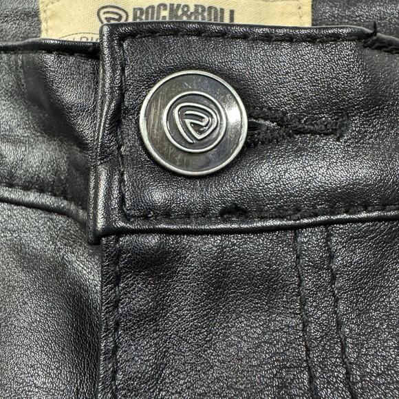 Rock & Roll Denim Chain Fringe Black Mini Skirt Size 28 High Rise Bold and Styl - Picture 9 of 10